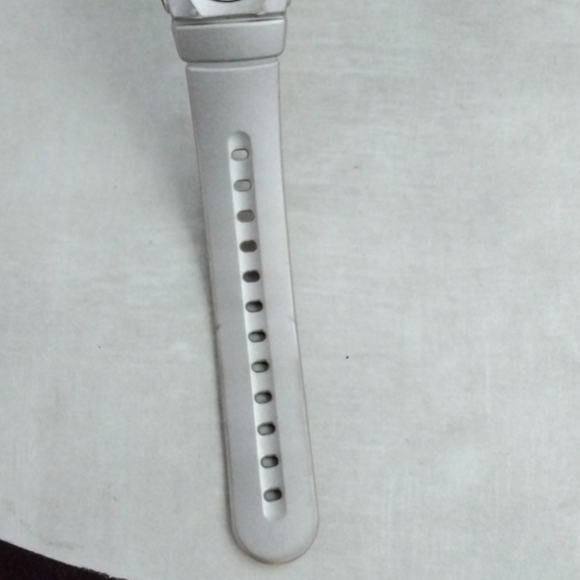 Pink Baby-G Watch - Picture 4 of 16